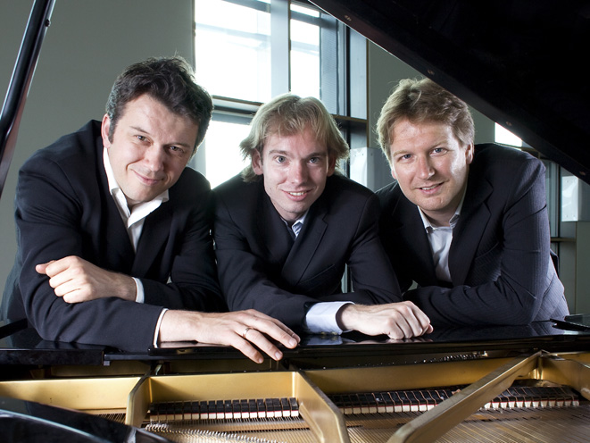 2009 Trio Jeroen Bal (foto Harmen de Jong).